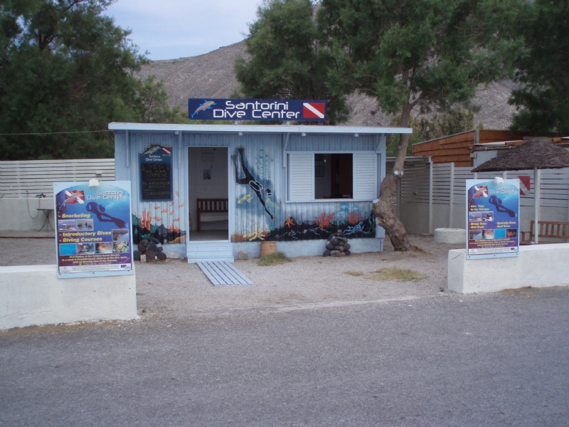 Santorini-Dive-Center-03.jpg